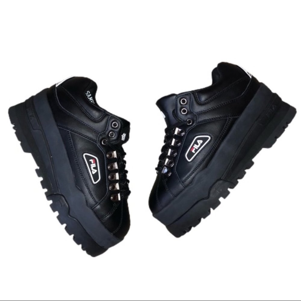 💀💜FILA Womens W 7 BLACK TRAILBLAZER WEDGE SHOES - Picture 1 of 14